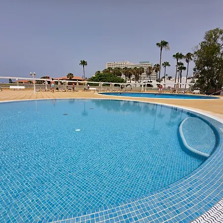 Apartment Casa Tropical With Fantastic Sea-view, Pool, Wifi, Balcony