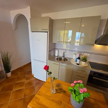 Casa Tropical With Fantastic Sea-view, Pool, Wifi, Balcony